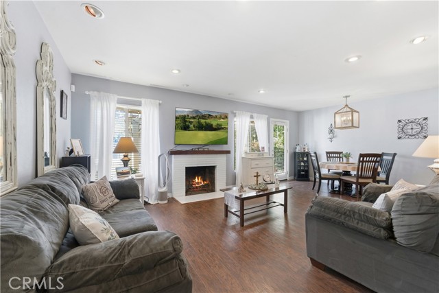 Detail Gallery Image 6 of 49 For 855 N 3rd, Upland,  CA 91786 - 3 Beds | 2 Baths