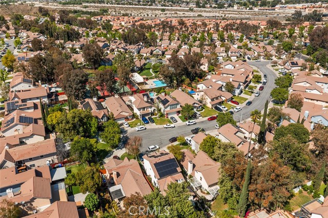 Detail Gallery Image 46 of 56 For 19852 Pandy Ct, Canyon Country,  CA 91351 - 3 Beds | 2/1 Baths