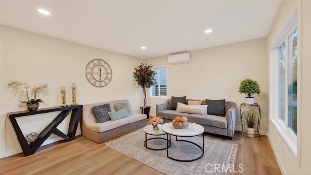 Detail Gallery Image 7 of 33 For 12136 Courser St, La Mirada,  CA 90638 - 4 Beds | 2 Baths