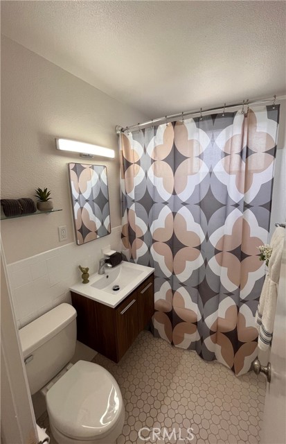 14449 Palmrose Avenue, Baldwin Park CA: https://media.crmls.org/medias/fe1a717b-f5e2-47ae-9a00-4f29605dc462.jpg