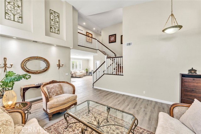 Detail Gallery Image 4 of 37 For 2517 Macbeth Ave, Corona,  CA 92882 - 5 Beds | 4 Baths
