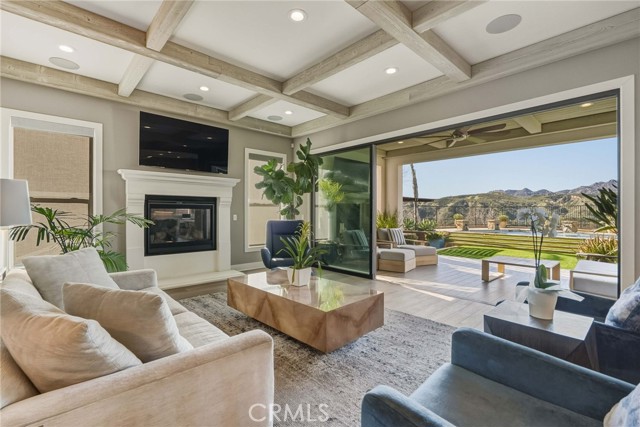 Detail Gallery Image 5 of 49 For 11937 Ancona Way, Porter Ranch,  CA 91326 - 6 Beds | 5/1 Baths