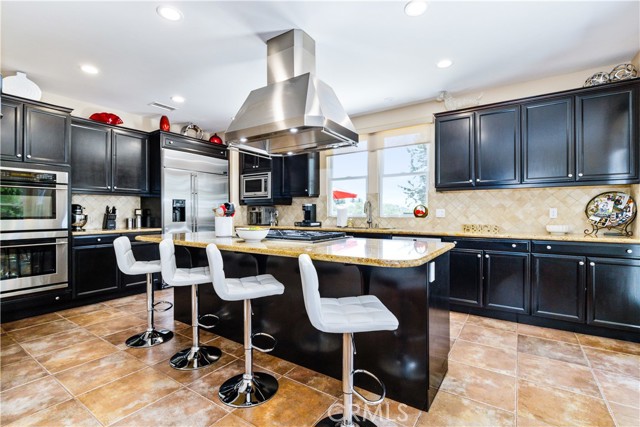 2191 Lake Ysabel Road, Templeton CA: https://media.crmls.org/medias/fe1bf2d1-69ed-44f1-b822-315bdf0e20ec.jpg