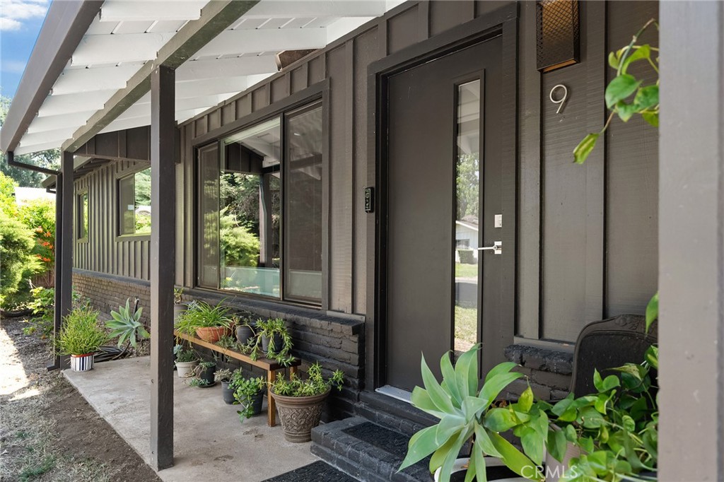 9 Montclair Drive