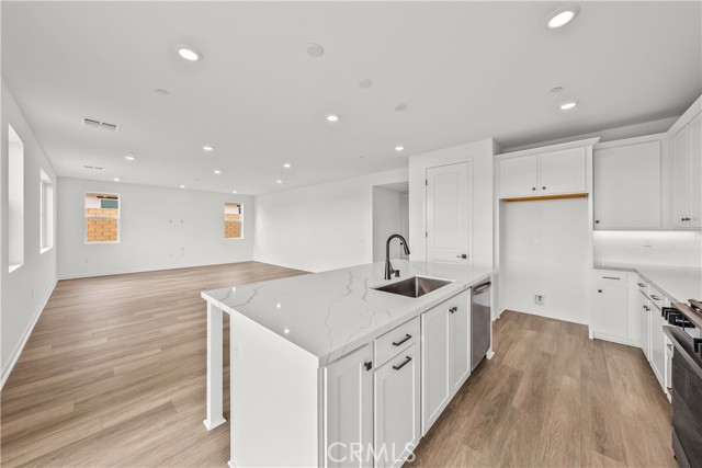 Detail Gallery Image 27 of 59 For 28908 Saddle Cir, Castaic,  CA 91384 - 4 Beds | 3 Baths