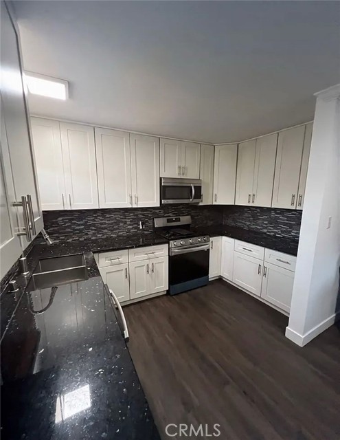 Detail Gallery Image 4 of 9 For 5313 W 120th St, Inglewood,  CA 90304 - 2 Beds | 1 Baths