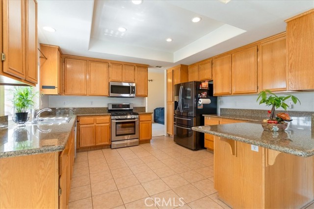 1705 Tee Time Avenue, Beaumont CA: https://media.crmls.org/medias/fe1c5ba4-1b23-48f2-9c86-27572e86ee28.jpg