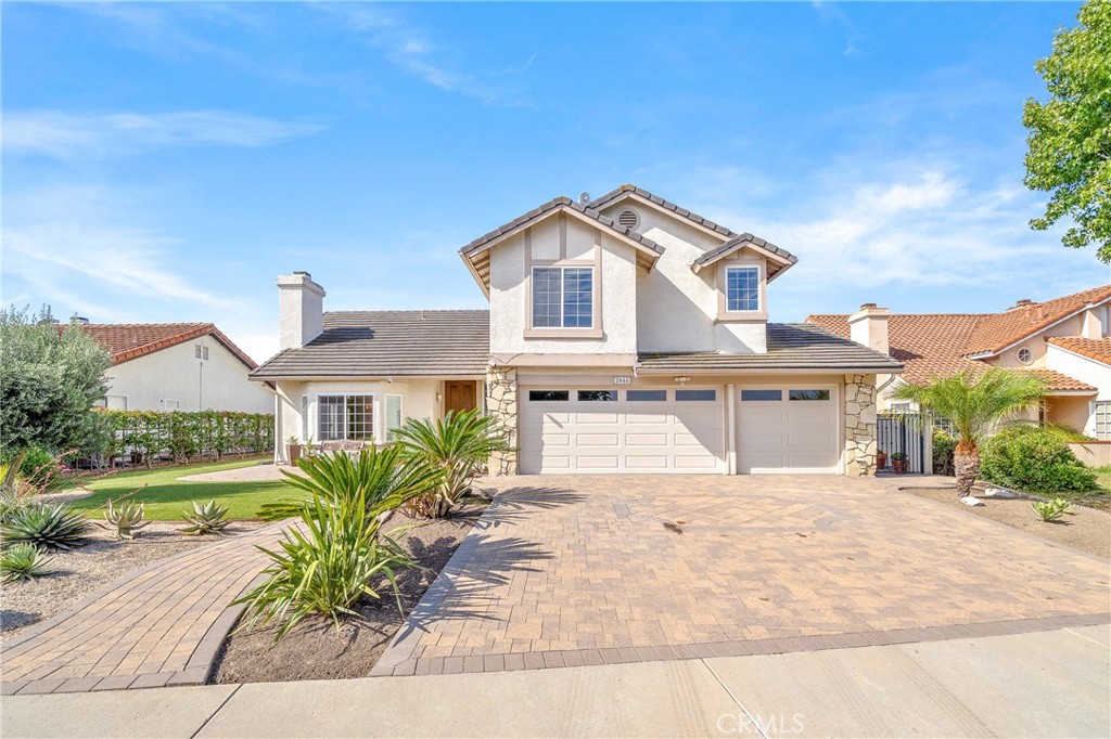 2846 W Calle Esteban