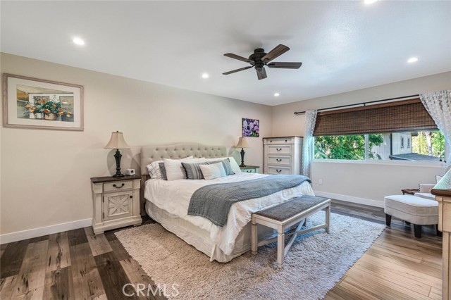 Detail Gallery Image 21 of 30 For 6321 Balcom Ave, Encino,  CA 91316 - 4 Beds | 2/1 Baths