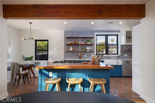 Detail Gallery Image 17 of 43 For 312 W Lutge Ave, Burbank,  CA 91506 - 3 Beds | 2 Baths