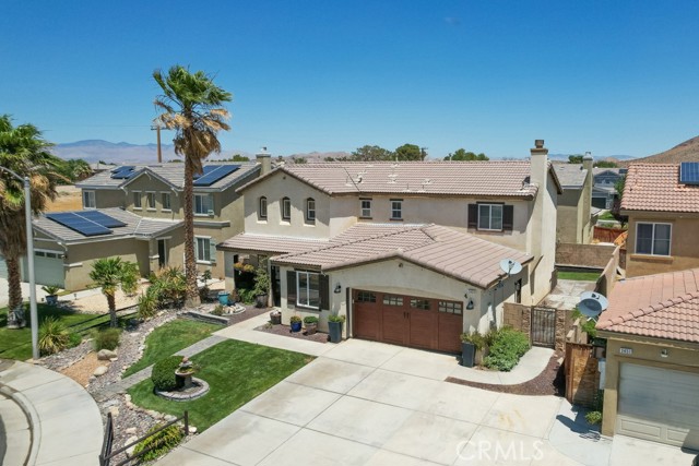 feature listing property photo