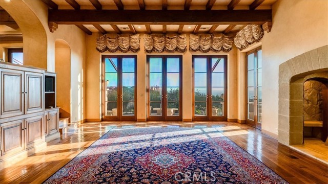 Image 5 of 74 For 5710 Moonstone Beach