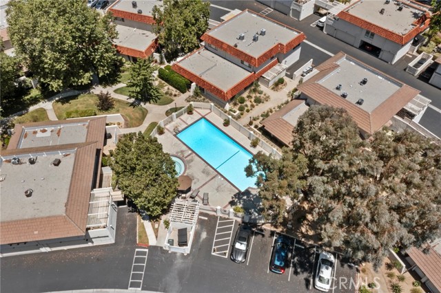 Detail Gallery Image 35 of 43 For 1184 Landsburn Cir, Westlake Village,  CA 91361 - 2 Beds | 1 Baths