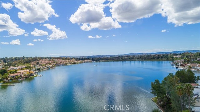 23782 Lagarto, Mission Viejo CA: https://media.crmls.org/medias/fe1f9218-d50c-4f8e-8fcd-70f656e9da5d.jpg