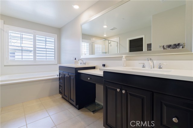 Detail Gallery Image 27 of 52 For 16034 Ulysses Ln, Fontana,  CA 92336 - 6 Beds | 4/1 Baths