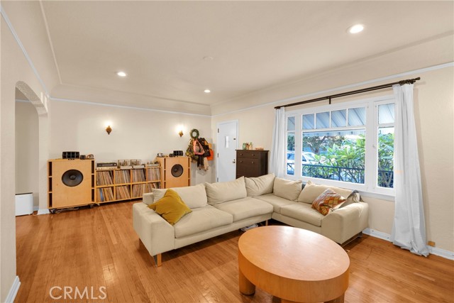 Detail Gallery Image 10 of 54 For 225 E 56th St, Long Beach,  CA 90805 - 3 Beds | 2 Baths