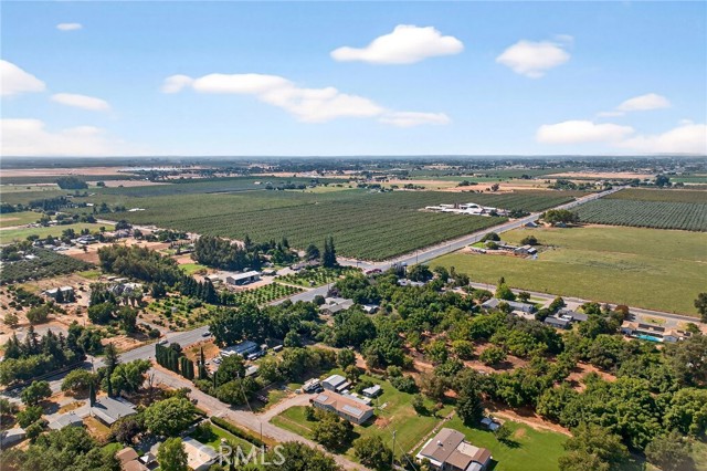 7012 State Hwy 32, Orland CA: https://media.crmls.org/medias/fe2279a7-7bb3-4e88-929f-1fca2b0b2ca3.jpg