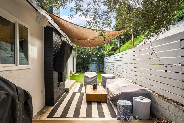 Detail Gallery Image 37 of 48 For 4028 Don Diablo, Los Angeles,  CA 90008 - 3 Beds | 2 Baths