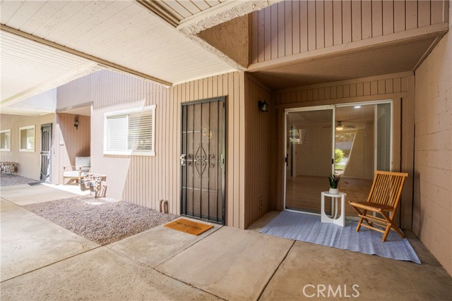 Detail Gallery Image 2 of 21 For 2875 N Los Felices Rd #109,  Palm Springs,  CA 92262 - 1 Beds | 1 Baths