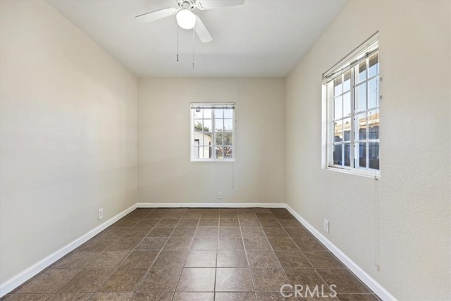 Detail Gallery Image 24 of 37 For 10779 Barlow, Lynwood,  CA 90262 - 2 Beds | 1 Baths