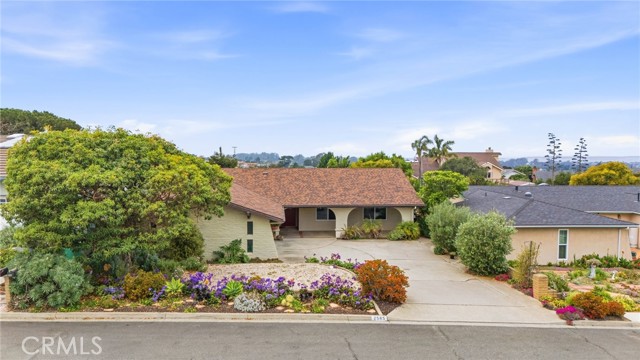 Detail Gallery Image 3 of 42 For 2565 Bay Vista Ln, Los Osos,  CA 93402 - 3 Beds | 2 Baths