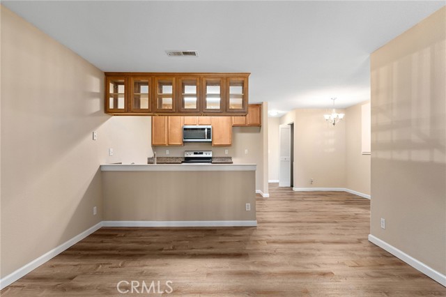 Detail Gallery Image 4 of 38 For 1114 Nord Ave #17,  Chico,  CA 95926 - 3 Beds | 2 Baths