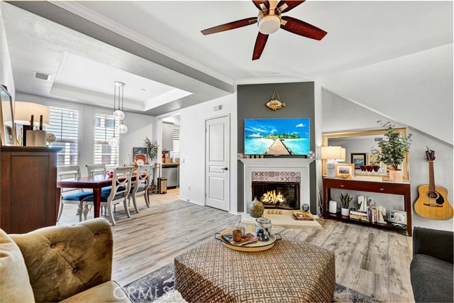 98 Hinterland Way, Ladera Ranch CA: https://media.crmls.org/medias/fe2497a8-1dc2-4463-9a4a-e5730e59b386.jpg