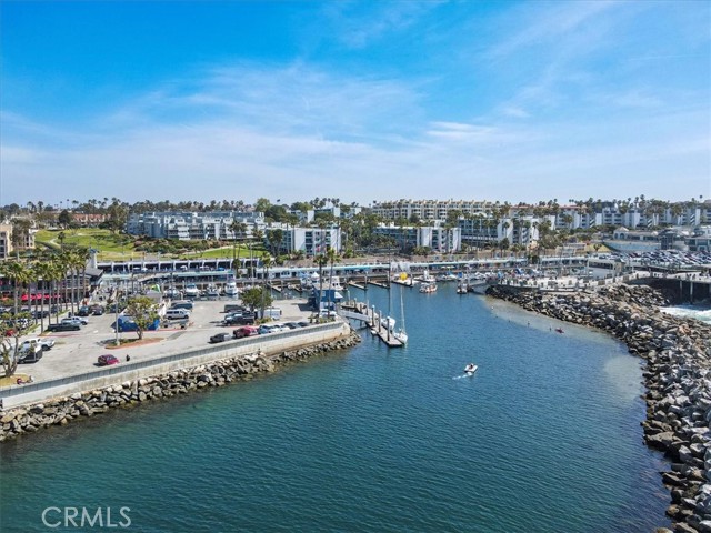 140 The Village, Redondo Beach, California 90277, 2 Bedrooms Bedrooms, ,2 BathroomsBathrooms,Residential,Sold,The Village,SB24072329