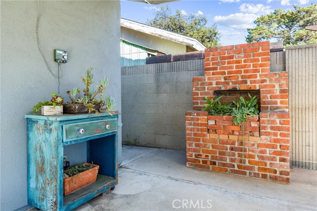 Detail Gallery Image 34 of 42 For 1610 E 20th St, Santa Ana,  CA 92705 - 3 Beds | 2 Baths