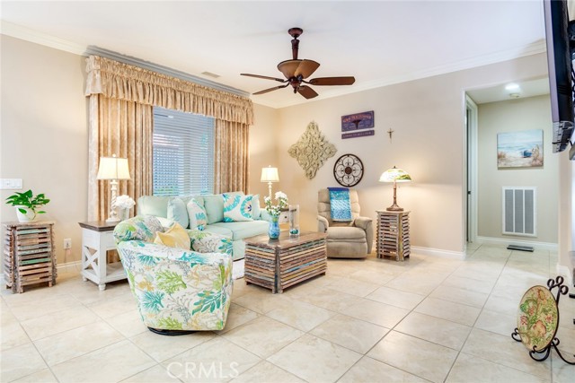 Detail Gallery Image 13 of 50 For 23799 Cahuilla Ct, Corona,  CA 92883 - 2 Beds | 2 Baths