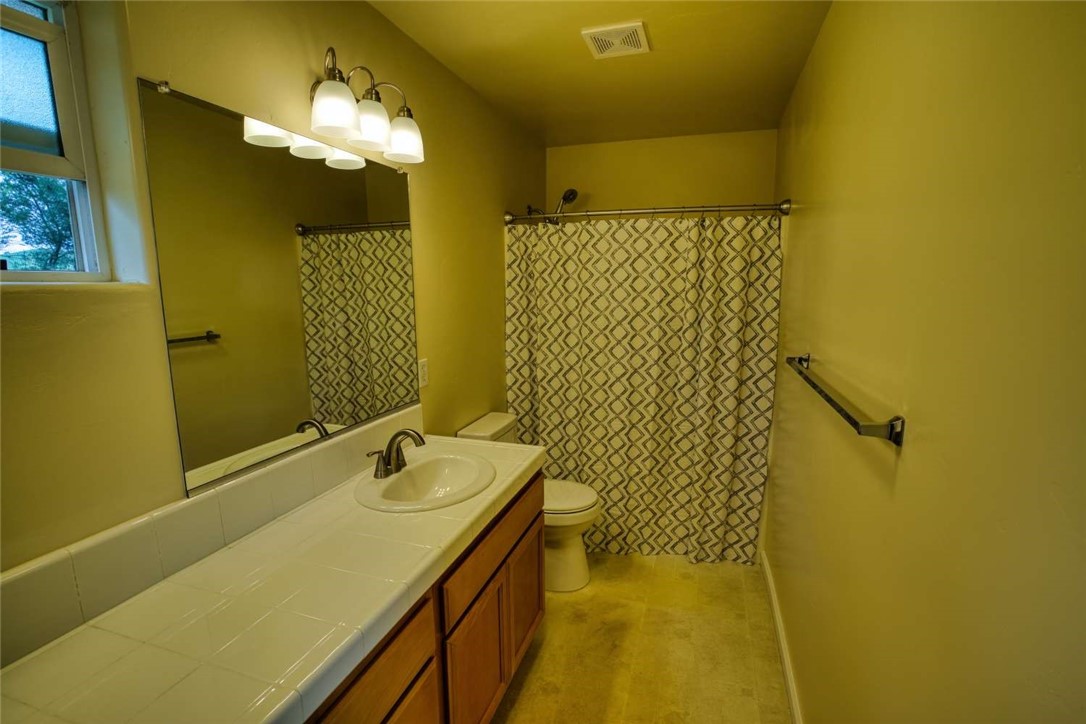 Detail Gallery Image 9 of 18 For 313 Ladrillos Way, San Miguel,  CA 93451 - 4 Beds | 2 Baths