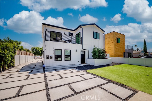 Detail Gallery Image 2 of 30 For 5826 Craner Ave, North Hollywood,  CA 91601 - – Beds | – Baths