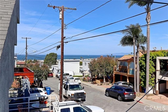 Detail Gallery Image 16 of 20 For 1208 10th St, Hermosa Beach,  CA 90254 - 4 Beds | 2 Baths