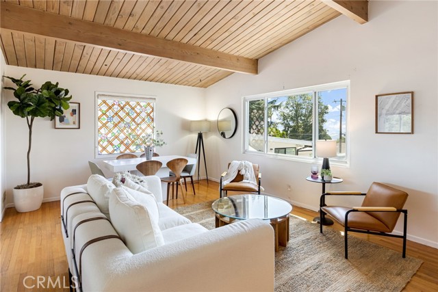 Detail Gallery Image 4 of 28 For 3117 Harmony Pl #MAIN,  La Crescenta,  CA 91214 - 3 Beds | 2 Baths