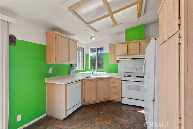 13691 Gavina, 429 photo 6