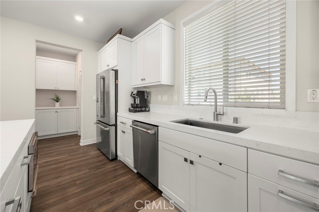 Detail Gallery Image 14 of 27 For 204 Keeper, Irvine,  CA 92618 - 4 Beds | 3/1 Baths