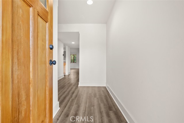 Detail Gallery Image 7 of 35 For 112 S Roosevelt Ave #102,  Pasadena,  CA 91107 - 3 Beds | 2/1 Baths