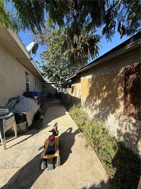 Detail Gallery Image 10 of 31 For 221 S Howard St, Corona,  CA 92879 - – Beds | – Baths