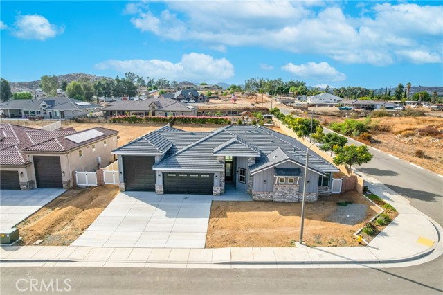 Detail Gallery Image 17 of 62 For 26153 Boulder View Ct, Menifee,  CA 92584 - 4 Beds | 3/1 Baths