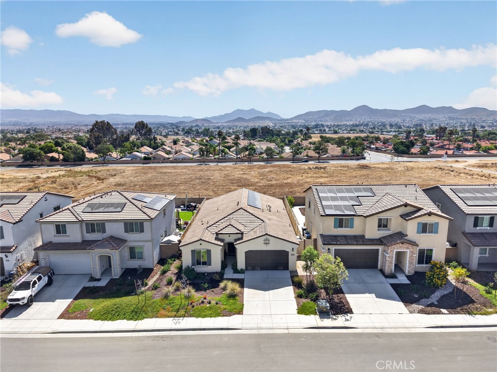 27440 Golden Nugget