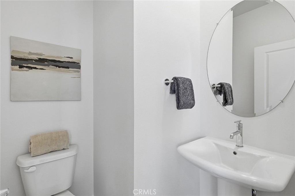 https://media.crmls.org/medias/fe336207-1ee7-40bd-9789-950dd00fc17c.jpg?preset=X-Large