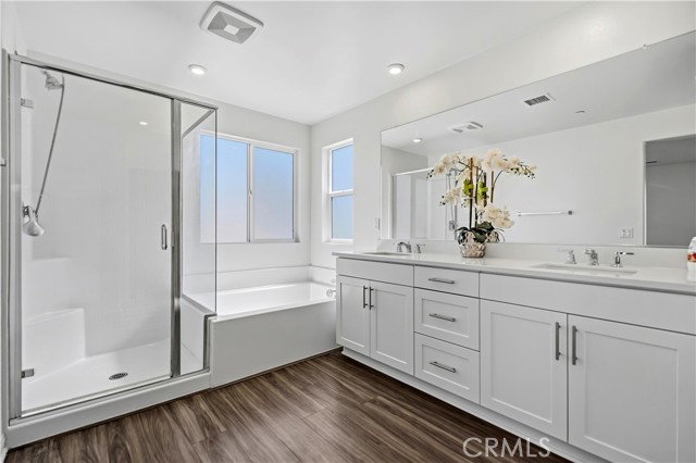 Detail Gallery Image 11 of 34 For 335 Carson Ct, Rialto,  CA 92376 - 3 Beds | 2/1 Baths