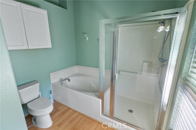 23247 Coffee Berry Circle, Corona CA: https://media.crmls.org/medias/fe3571b7-57c3-475d-b961-b009ab903f1f.jpg