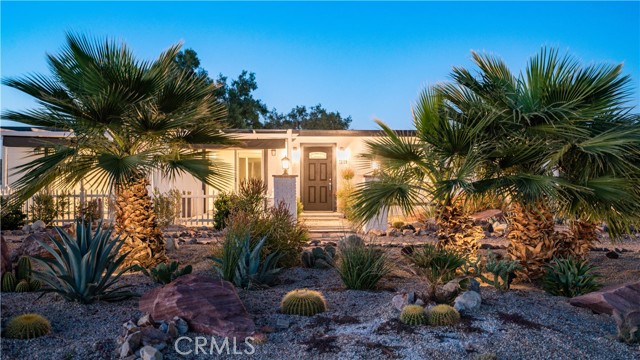 Detail Gallery Image 5 of 33 For 72160 Winters Rd, Twentynine Palms,  CA 92277 - 4 Beds | 4 Baths