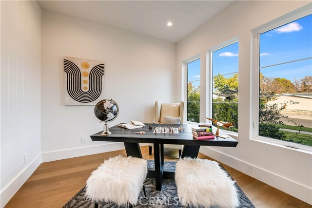 Detail Gallery Image 43 of 55 For 5323 Allott Ave, Sherman Oaks,  CA 91401 - 4 Beds | 4/1 Baths