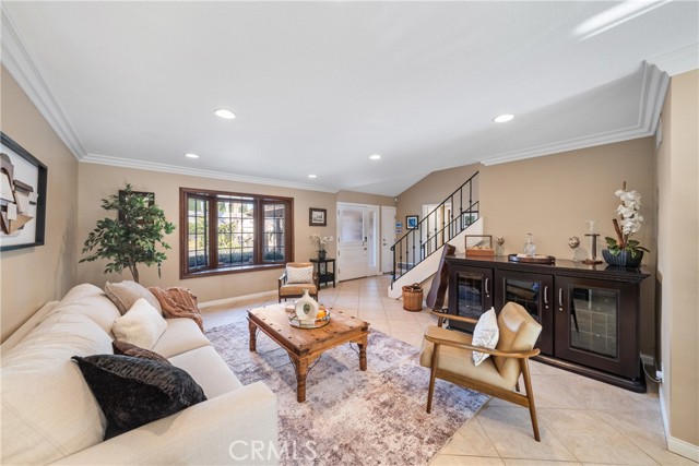 Detail Gallery Image 9 of 42 For 20531 Paisley Ln, Huntington Beach,  CA 92646 - 4 Beds | 3 Baths