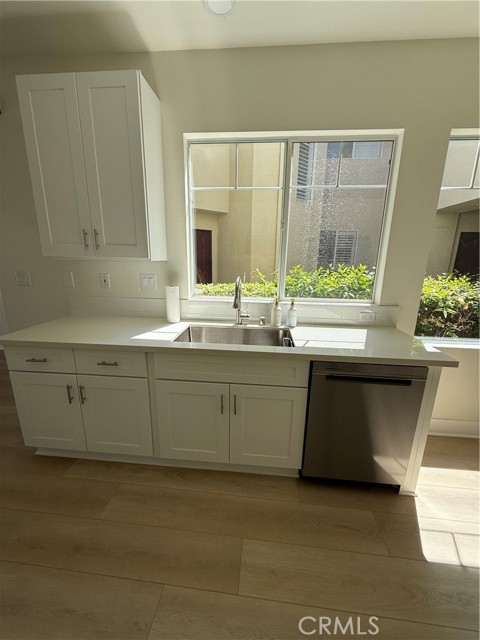 Sunny kitchen