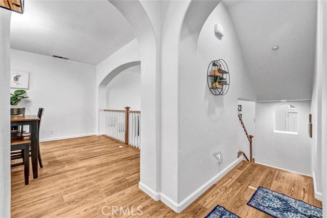 Image 4 of 50 For 4440 Owens Street 104