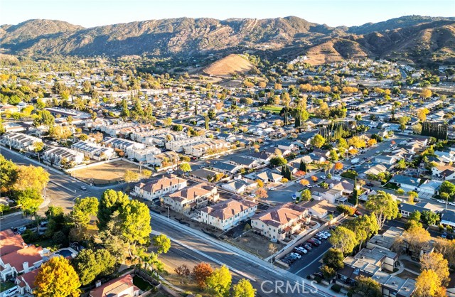 Detail Gallery Image 9 of 43 For 5518 E Los Angeles Ave #4,  Simi Valley,  CA 93063 - 3 Beds | 2/1 Baths