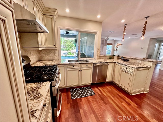 Detail Gallery Image 12 of 25 For 28836 Aloma Ave, Laguna Niguel,  CA 92677 - 4 Beds | 2/1 Baths